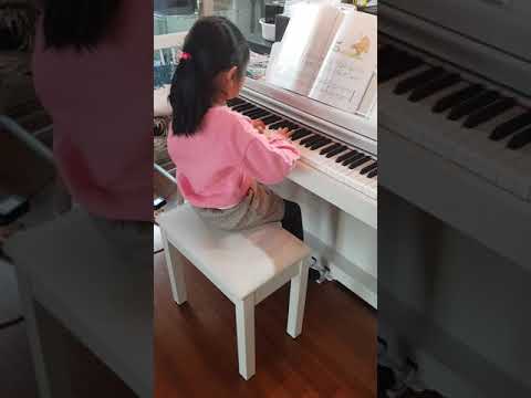 첫째딸 첫 피아노